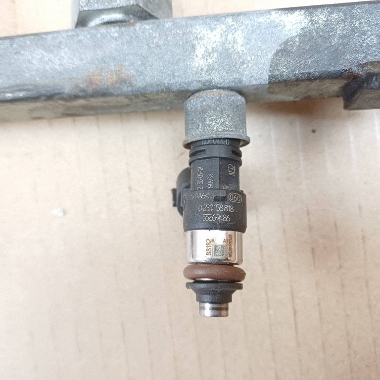 Iveco Daily sada 4 ks použitých vstřikovačů 55269486, 0280158818, 10R030800, Auf Lager, inklusive Steuer — foto 9 z 9