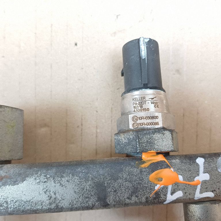 sada 4 ks použitých vstřikovačů 55269486, 0280158818, 10R030800, Auf Lager, inklusive Steuer — foto 4 z 9