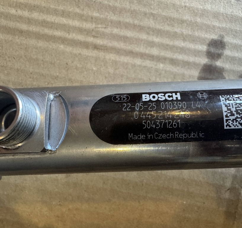 sada 4 ks použitých vstřikovačů 5802846337, 504371261, 5802885804, Auf Lager, inklusive Steuer — foto 8 z 9
